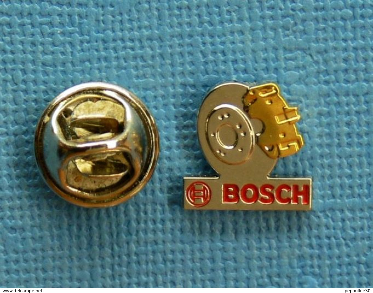 1 PIN'S /  ** PIÈCES AUTO " BOSCH " DISQUE ET ÉTRIER DE FREIN ** - Autres & Non Classés