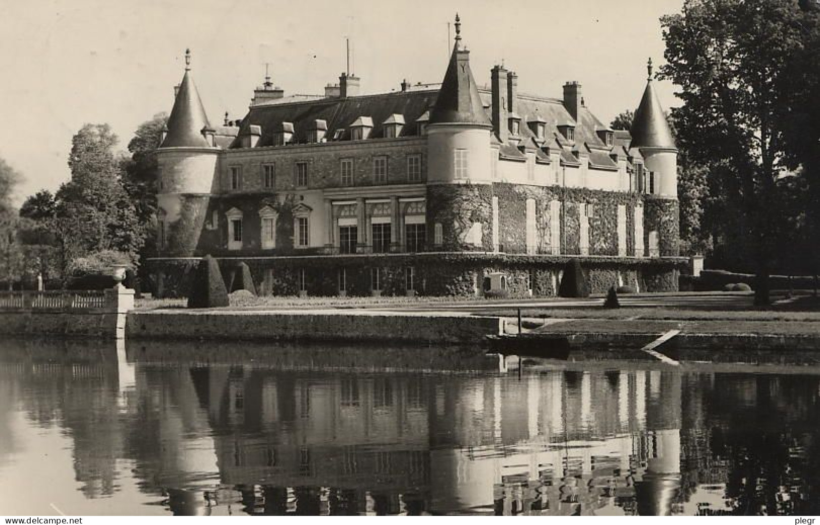 1-78517 01 07 - RAMBOUILLET - LE CHÂTEAU VU DES CANAUX - Rambouillet (Kasteel)