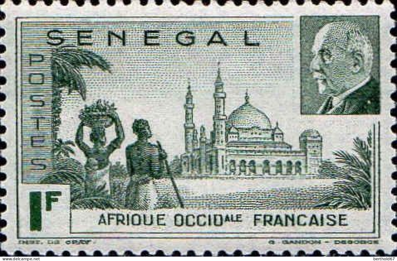 Sénégal Poste N* Yv:177 Mi:199 Philippe Pétain & Mosquée De Djourbel (Trace De Charnière) - Neufs