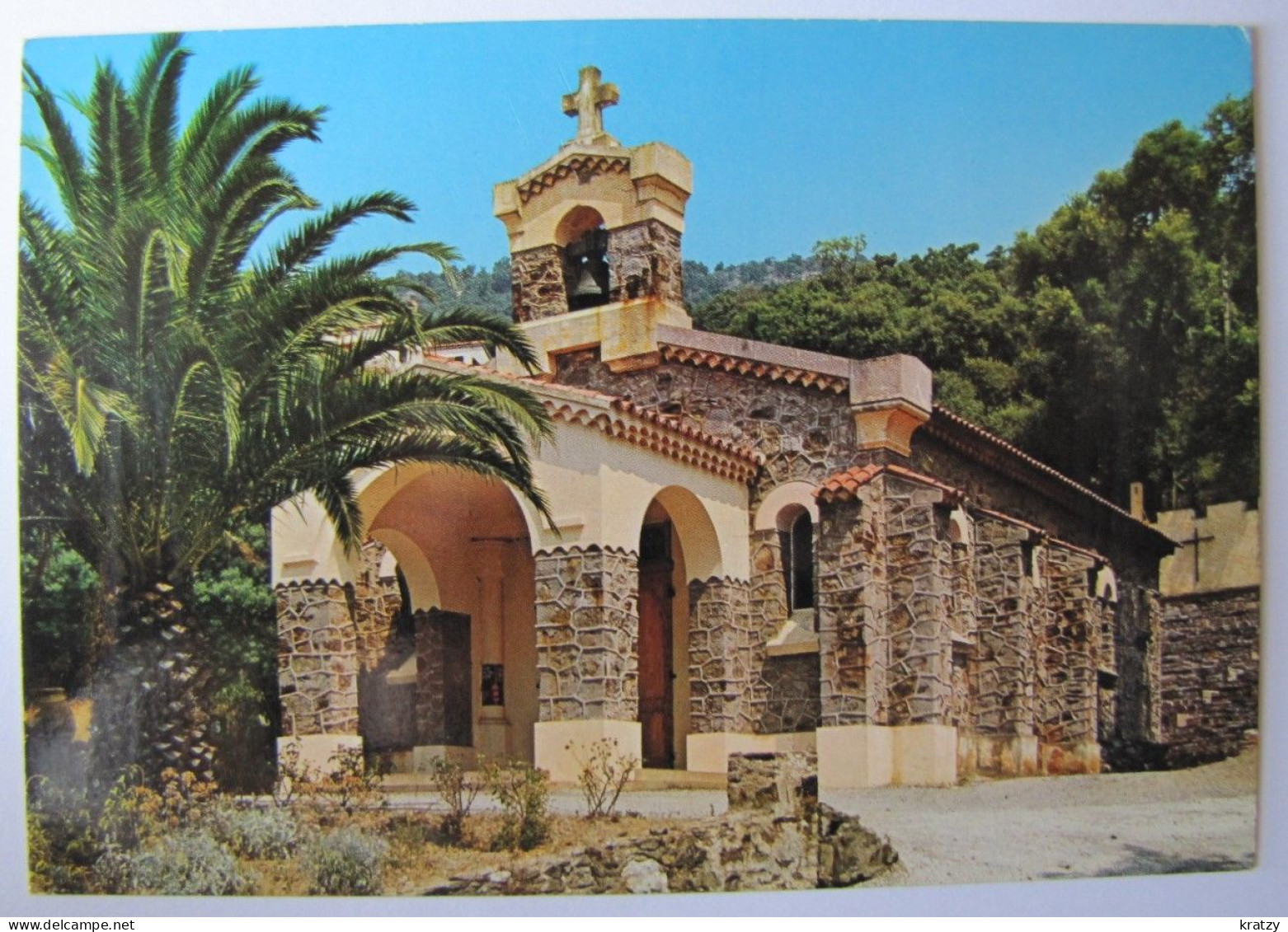 FRANCE - VAR - LE RAYOL - L'Eglise - Rayol-Canadel-sur-Mer