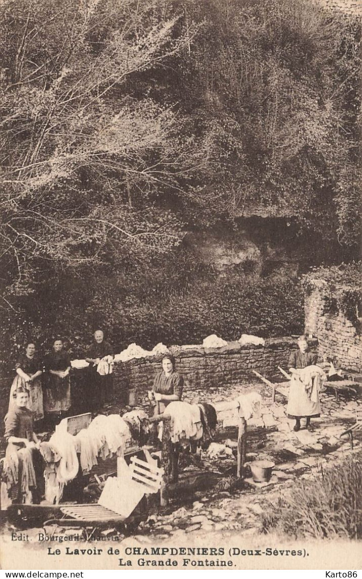 Champdeniers * Le Lavoir * La Grande Fontaine * Laveuses Lavandières - Champdeniers Saint Denis