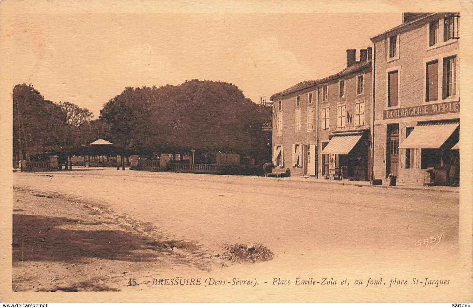 Bressuire * Place émile Zola , Et Au Fond Place St Jacques * Boulangerie MERLET  * Débit De Tabac Tabacs - Bressuire