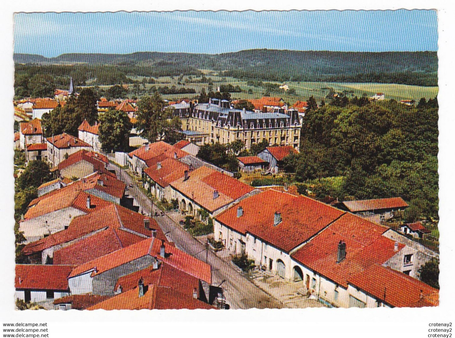 88 En Avion Au Dessus De MARTIGNY LES BAINS Vers Lamarche N°6 Petit Séminaire Notre Dame Et Le Bout D'en Haut VOIR DOS - Lamarche