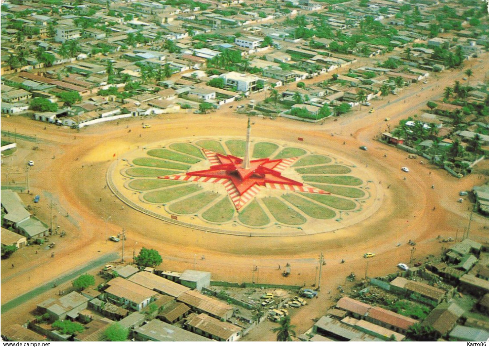 Cotonou , Bénin * Place De L'étoile Rouge - Benin