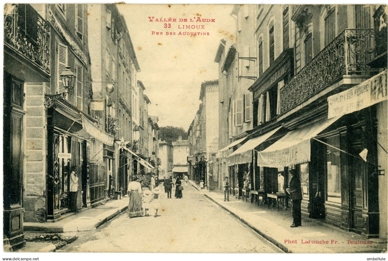 11 - Vallée De L'Aude. LIMOUX. Rue Des Augustins - Limoux