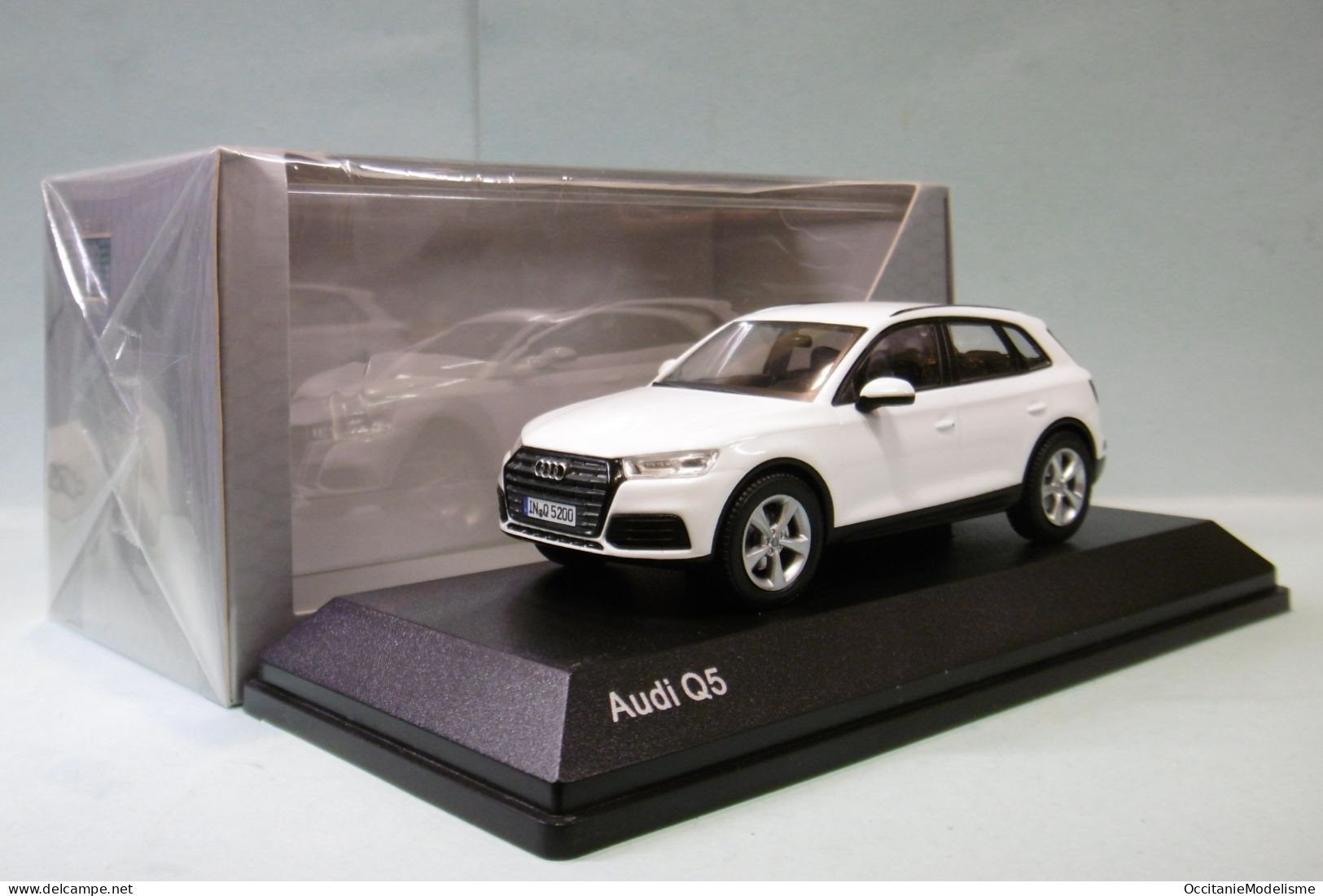 Spark - AUDI Q5 Blanc Neuf NBO 1/43 - Spark