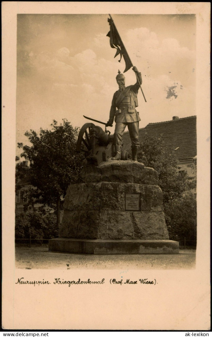 Ansichtskarte Neuruppin Kriegerdenkmal (Prof. Maxe Wiese) 1943 - Neuruppin