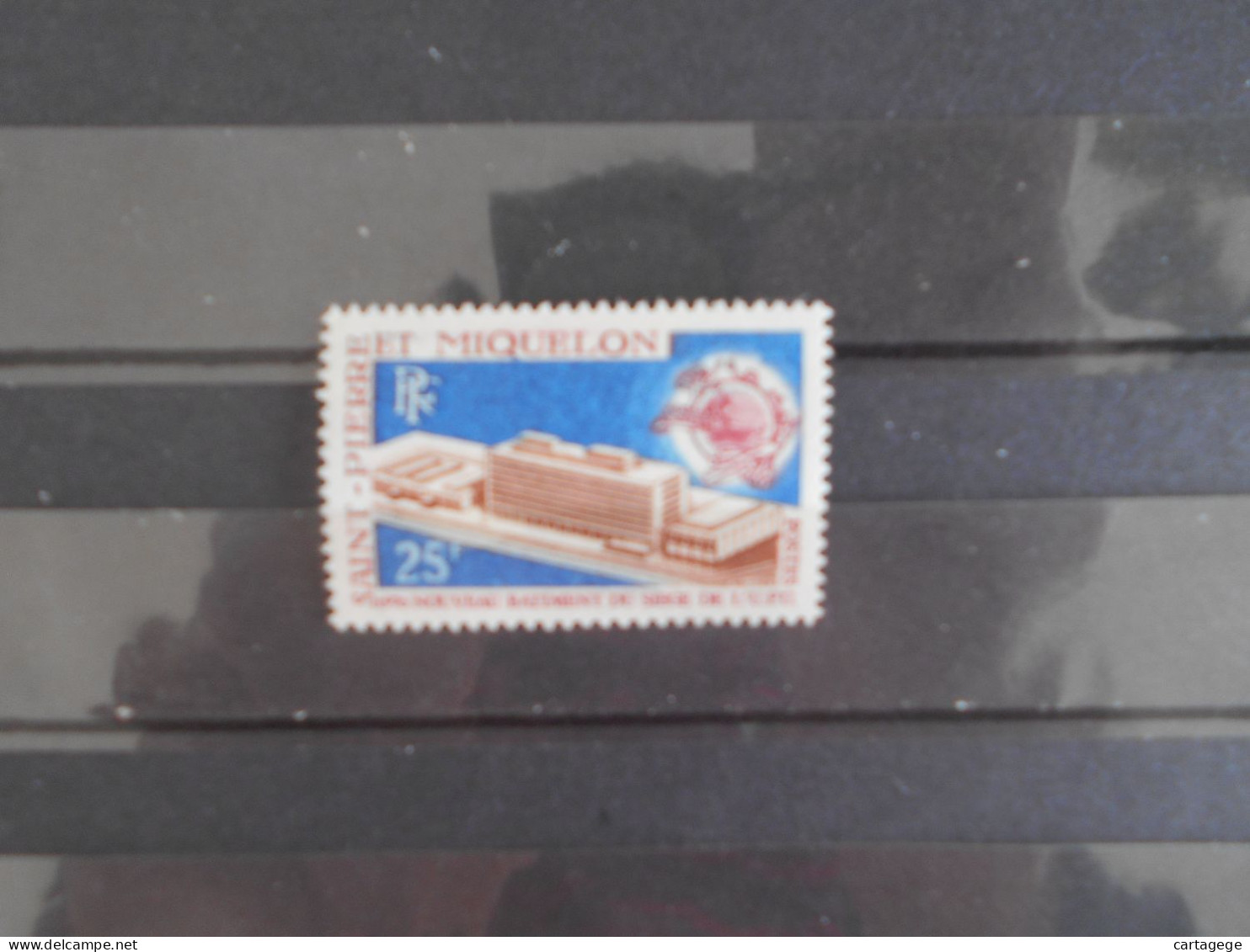 ST-PIERRE-ET-MIQUELON YT 399 BATIMENT DE L'U.P.U.** - Unused Stamps