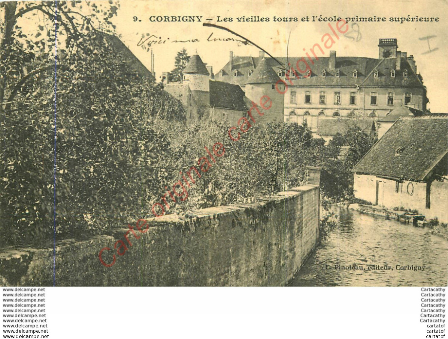 58.  CORBIGNY . Les Vieilles Tours Et L'école Primaire Supérieure . - Corbigny