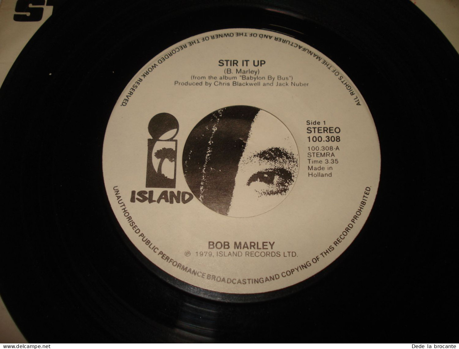 B14/  lot de 4 vinyles  SP - 7" -  Bob Marley and the Waillers