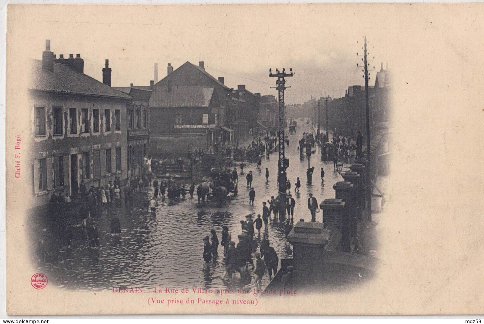 Denain, CPA Neuve, La Rue Villars Après Une Grande Pluie Vue Prise Du Passage à Niveau, Mines - Denain