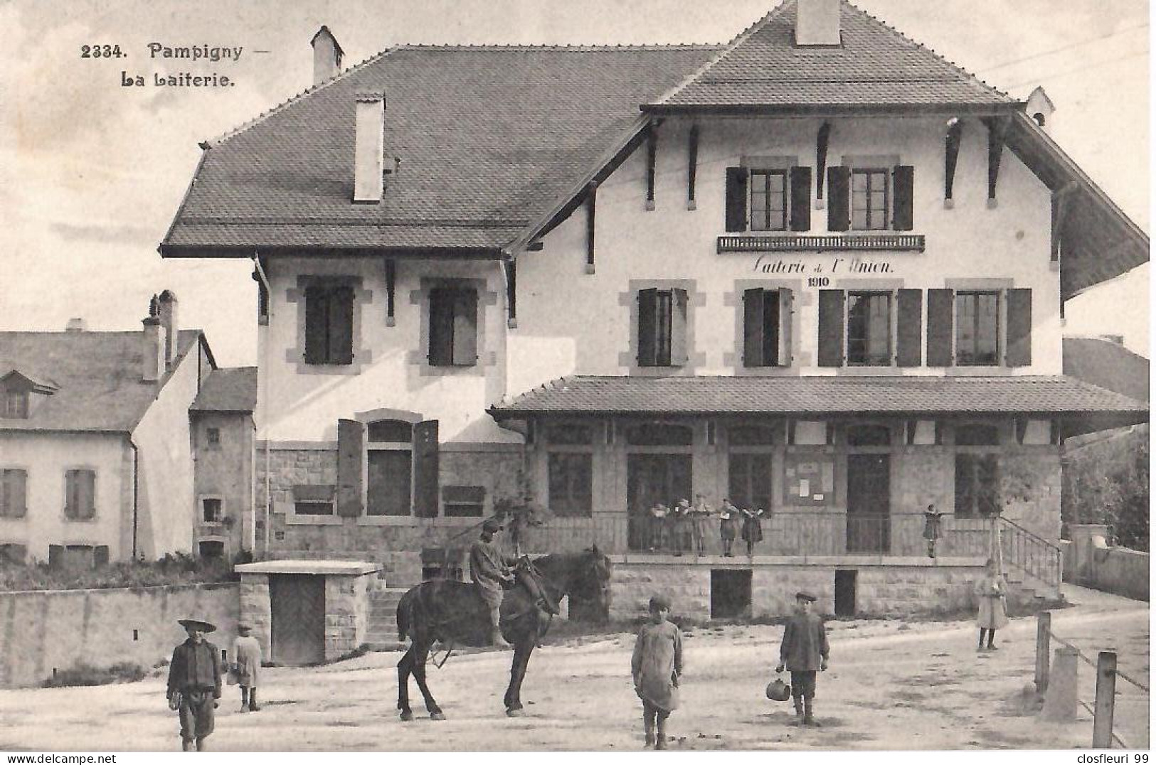 Pampigny, La Laiterie En 1914. TTB / Animée Cheval De Trait Et Enfants - Pampigny