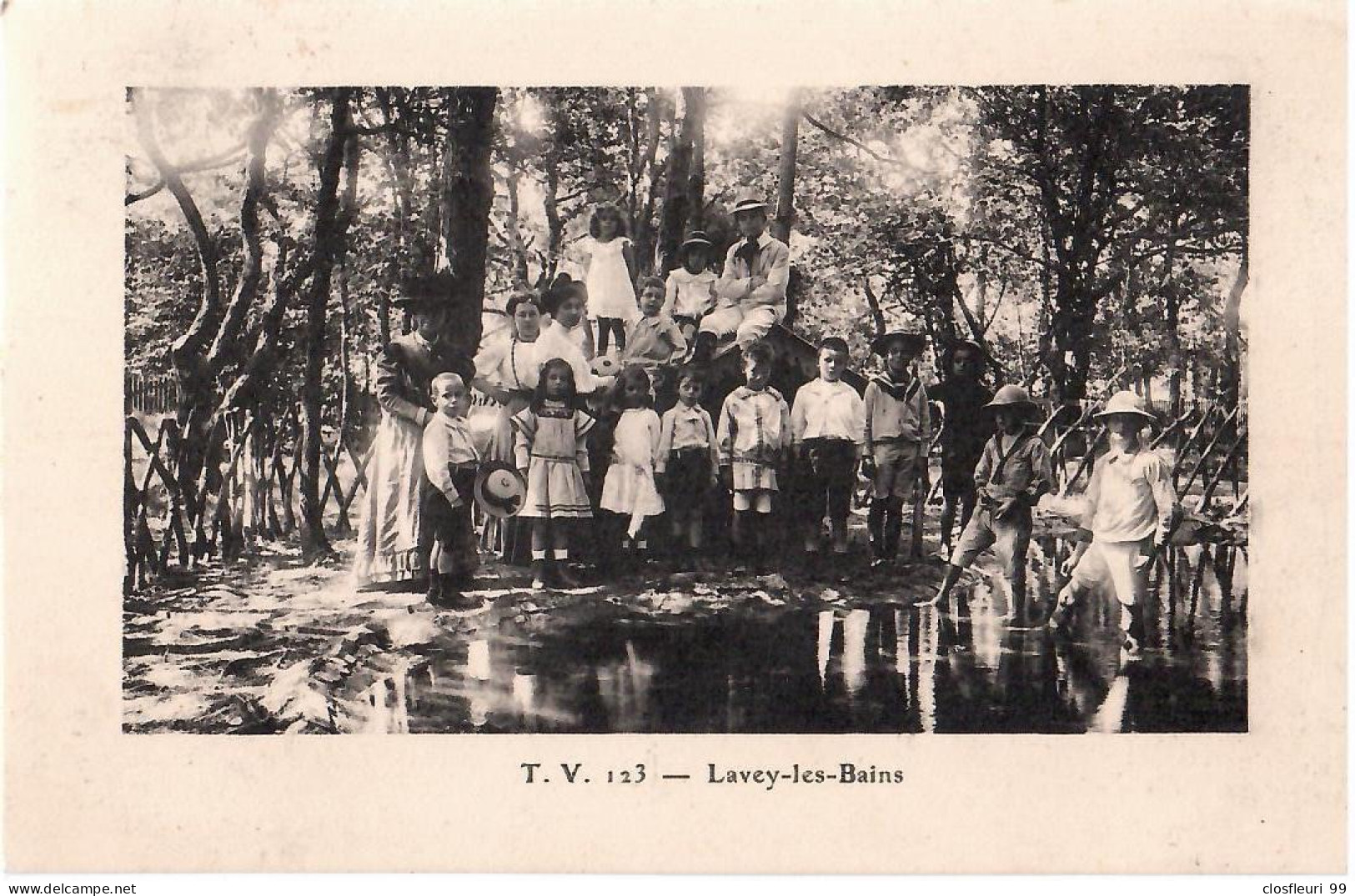 Lavey-les-Bains / T.V. 123 / Groupe D'enfants. Oblitération 21.V.1914 - Lavey