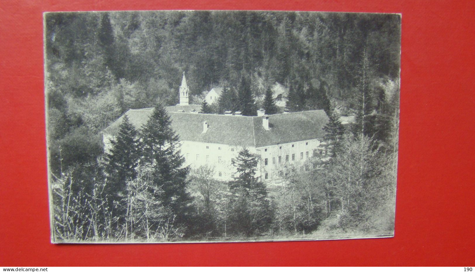 Jurkloster:grascina,zupnisce,cerkev In Sola. Foto: Jurse,Planina. - Eslovenia