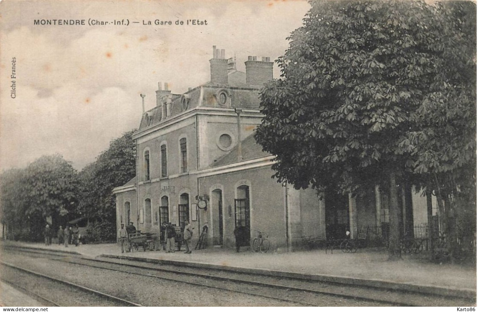 Montendre * Intérieur De La Gare De L'état * Ligne Chemin De Fer - Montendre