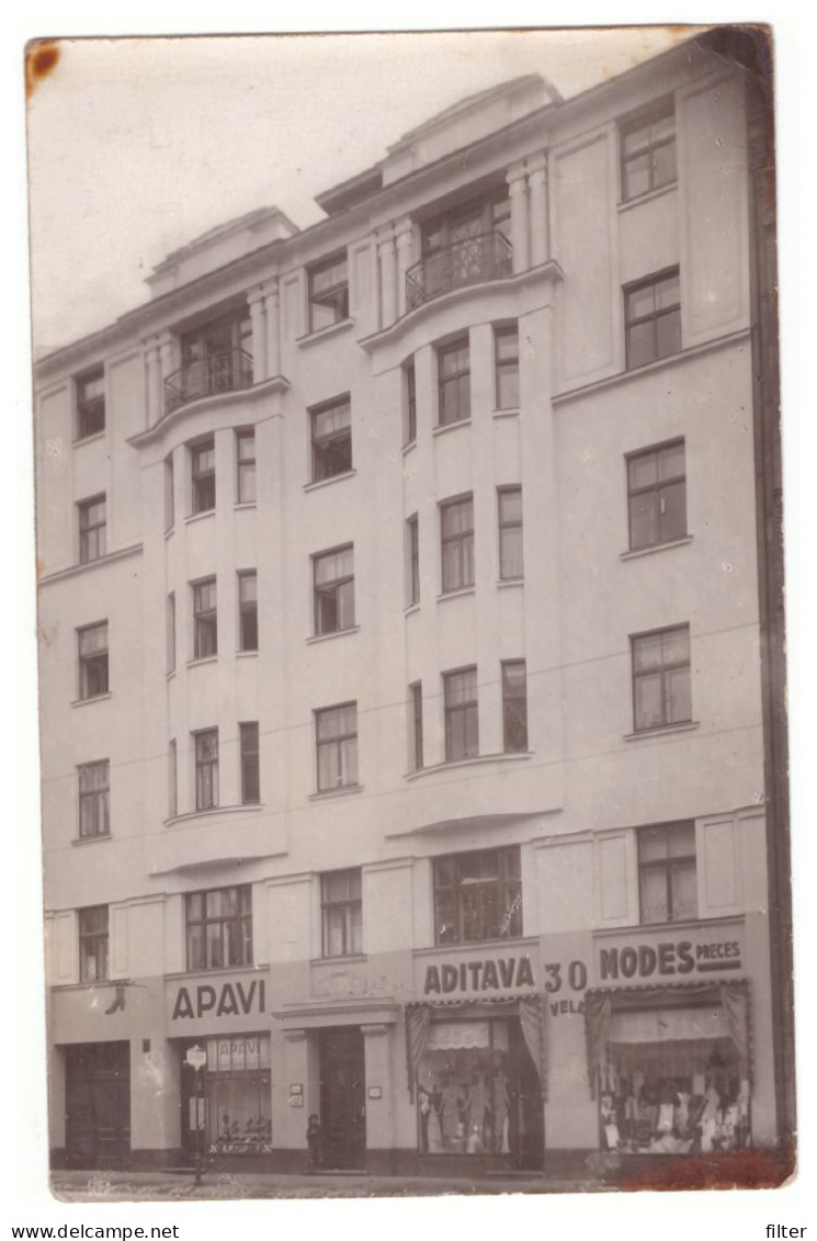 Latvia,City View,shops - Estonie