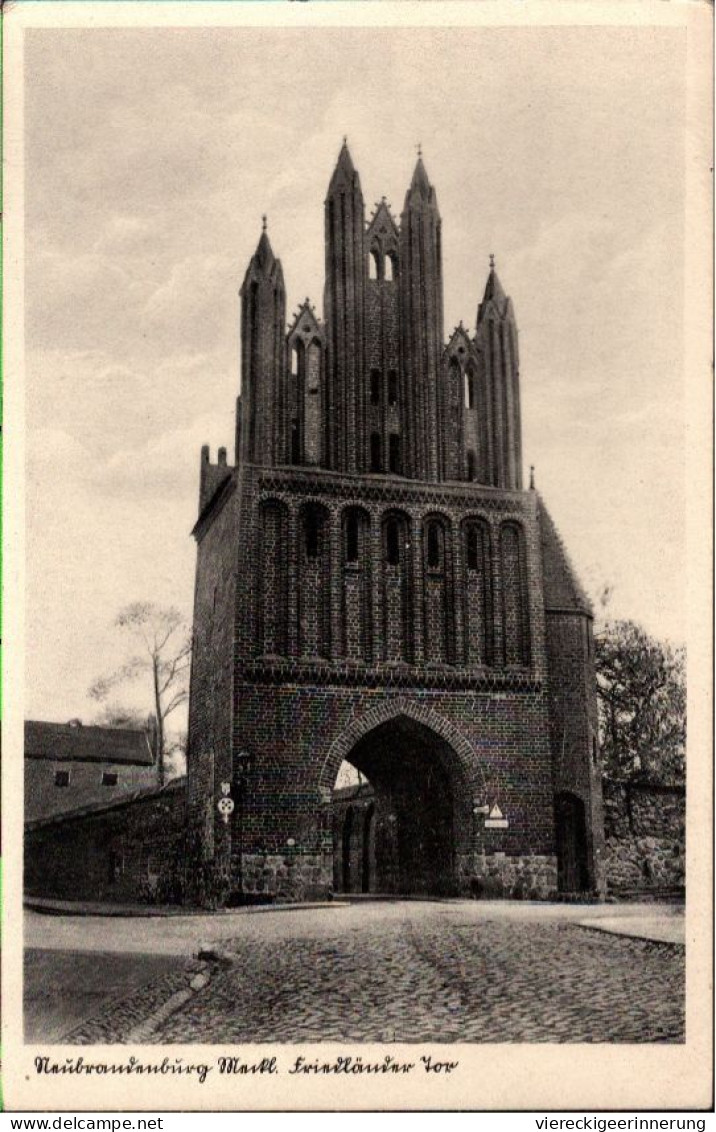 ! Alte Ansichtskarte Aus Neubrandenburg, Friedländer Tor, Verlag Glückstadt Und Münden, Hamburg - Neubrandenburg