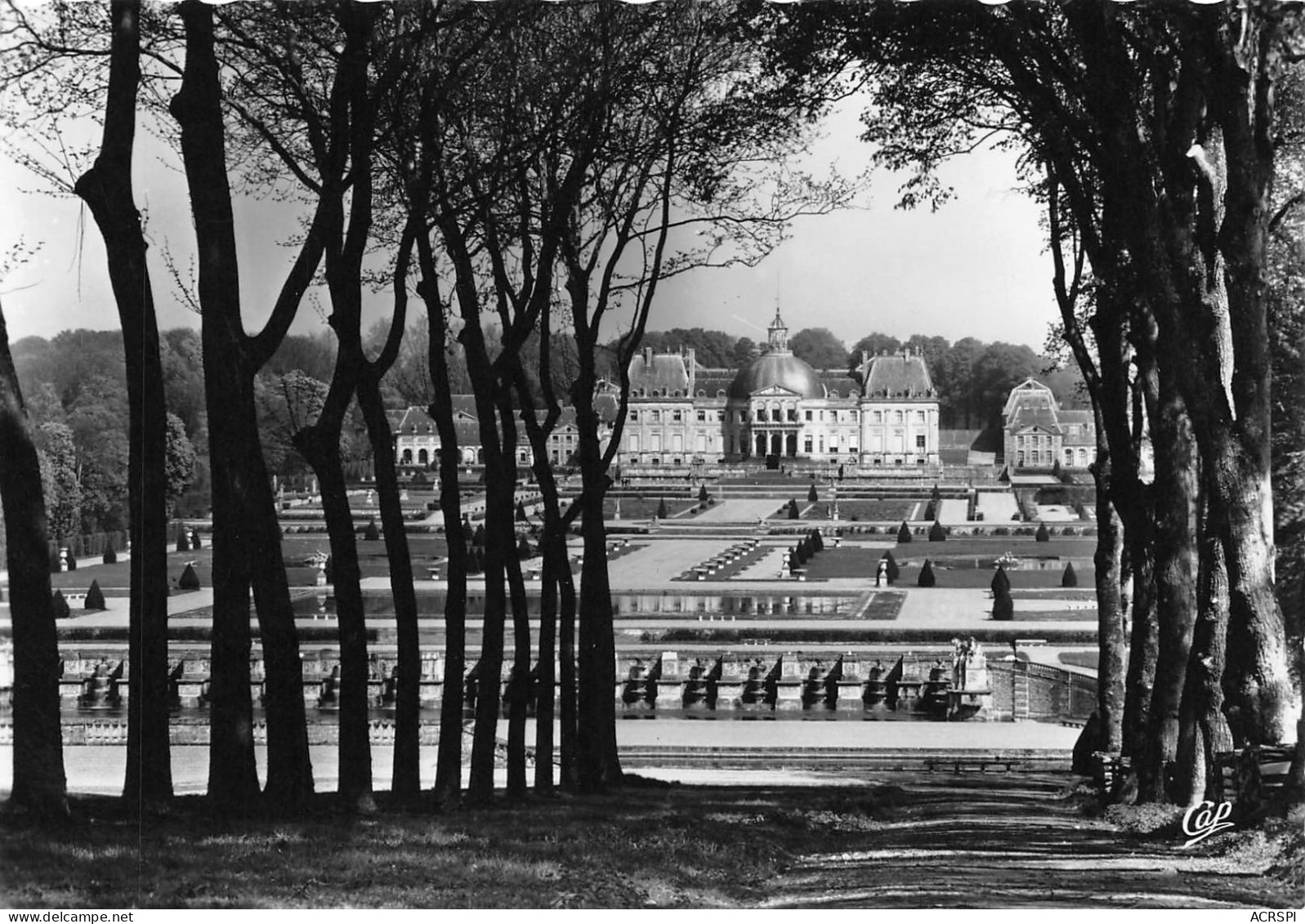 77 VAUX LE VICOMTE Le Chateau Vu De La Gerbe   6 (scan Recto Verso)KEVREN0769 - Vaux Le Vicomte
