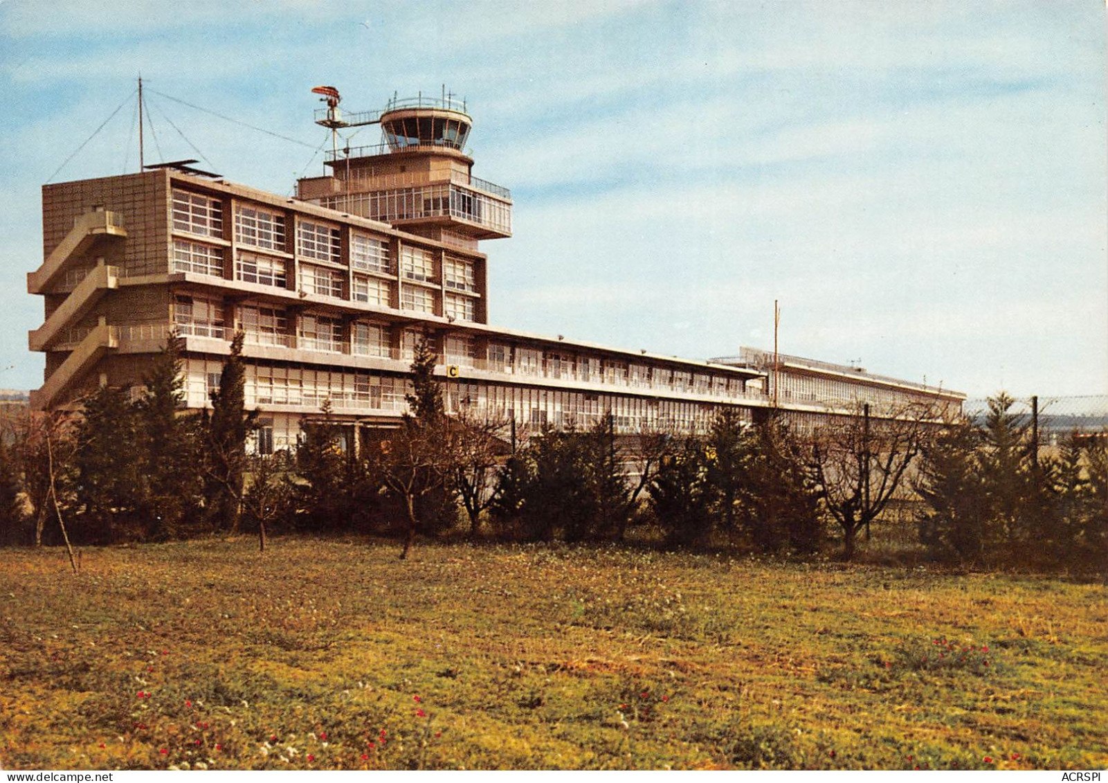 13 Aéroport Marseille Provence MARIGNANE Vue D'ensemble De L'aérogare   N° 176 \KEVREN0774 - Aerodrome