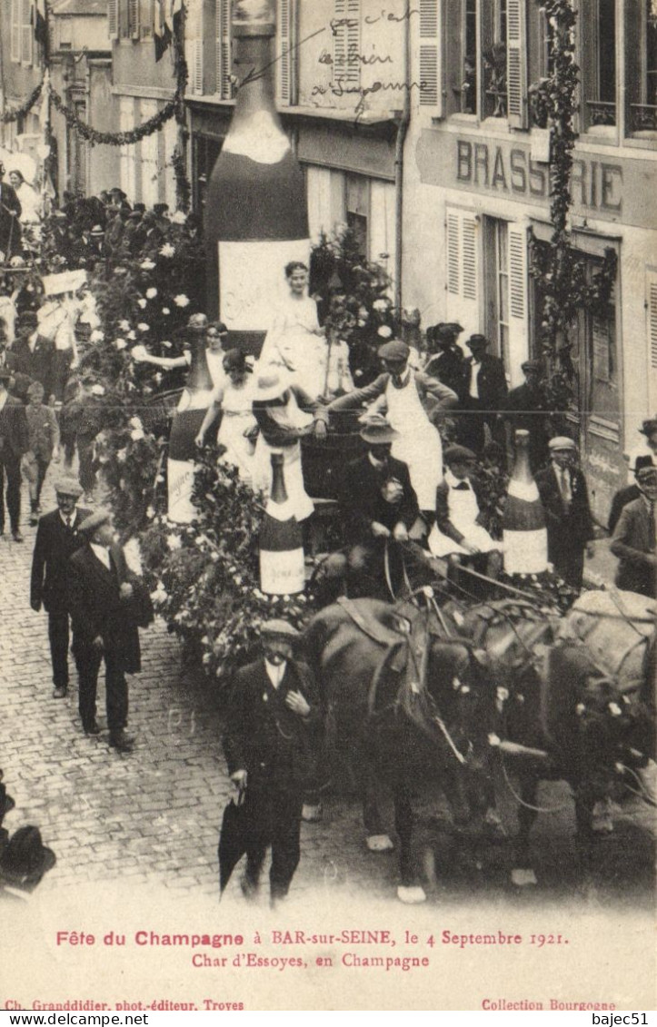 Fête Du Champagne à Bar Sur Seine, Le 4 Septembre 1921 - Char D'Essoyes, En Champagne - Bar-sur-Seine