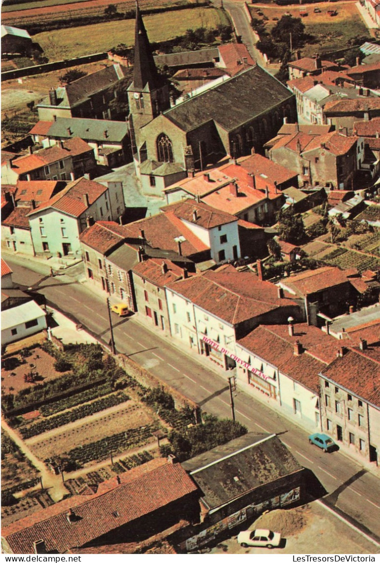 FRANCE - Cholet - Grande Route De Mauléon - Carte Postale - Cholet