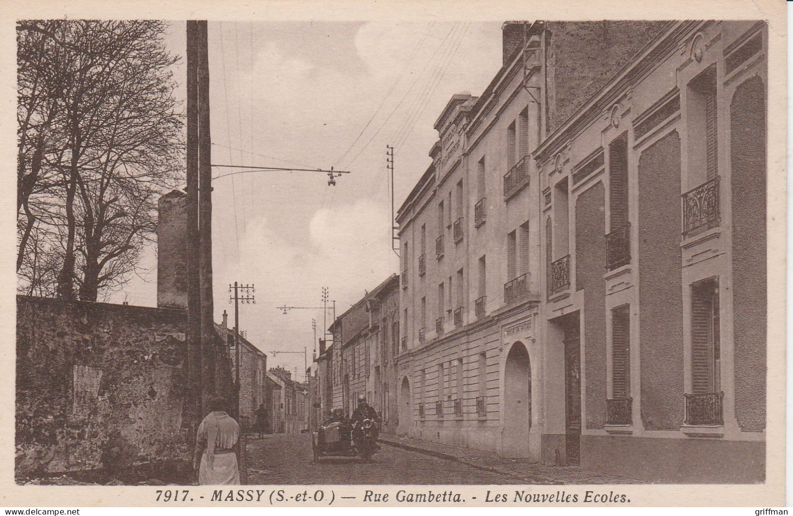 MASSY RUE GAMBETTA LES NOUVELLES ECOLES TBE - Massy