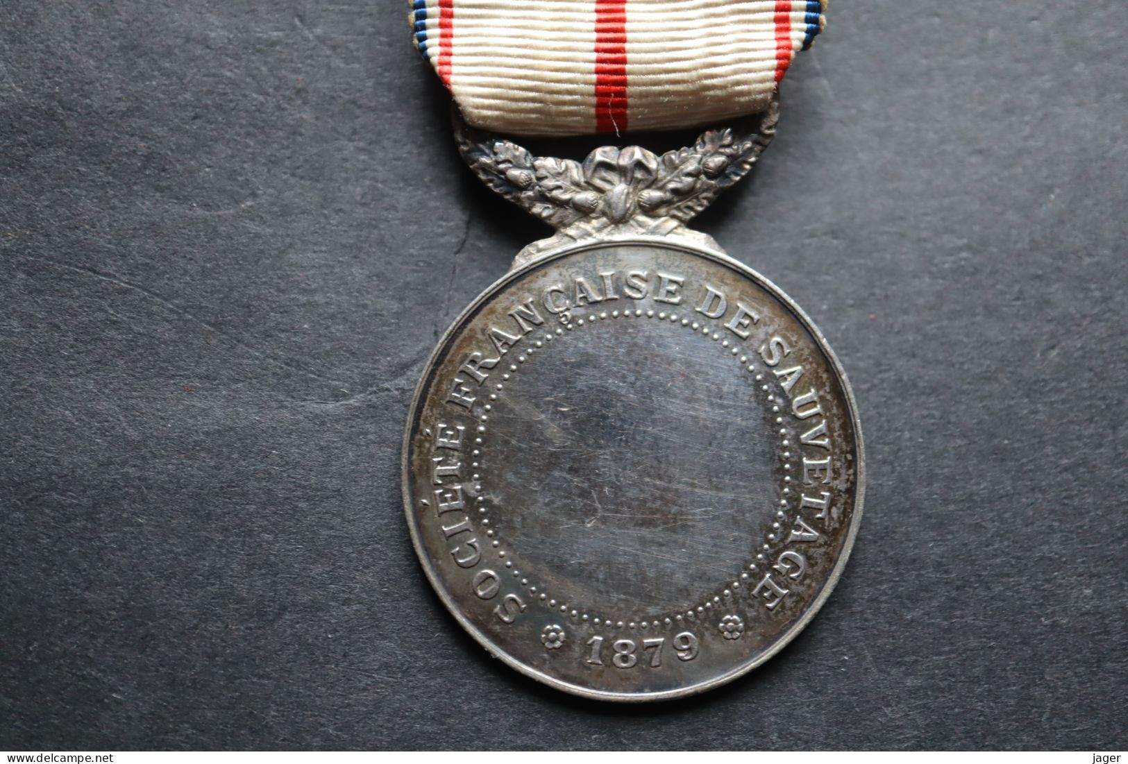 Médaille Ancienne Médaille  Sauver Ou Perir  1879 Argent? - France