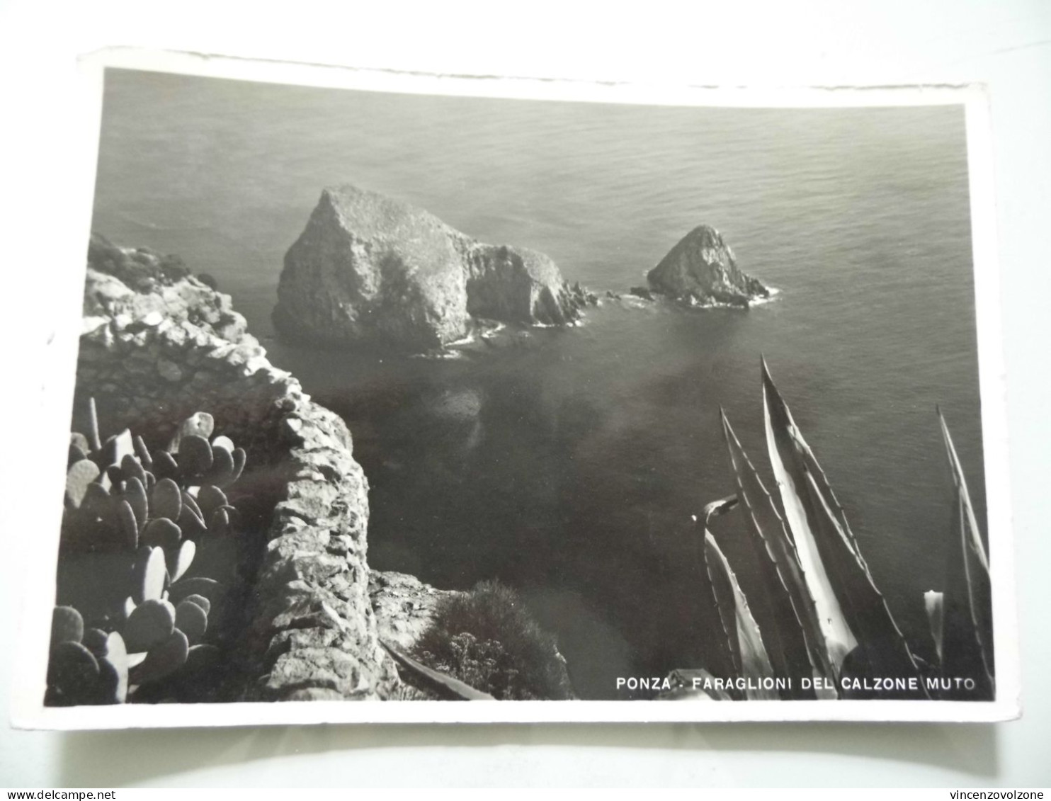 Cartolina Viaggiata "PONZA Faraglioni Del Calzone Muto" 1956 - Latina