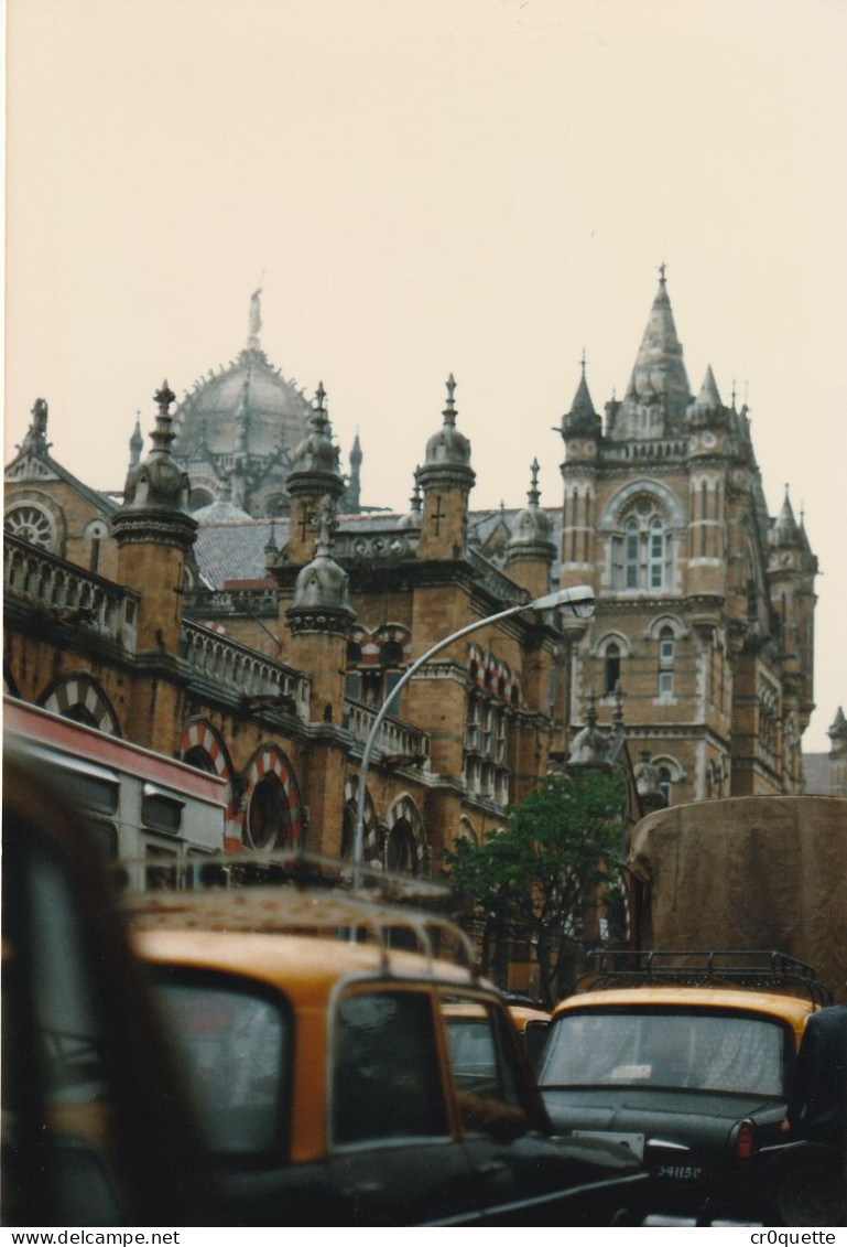 PHOTOGRAPHIES ORIGINALES / INDE - BOMBAY - MUMBAI en 1986 (lot de 31 photos)