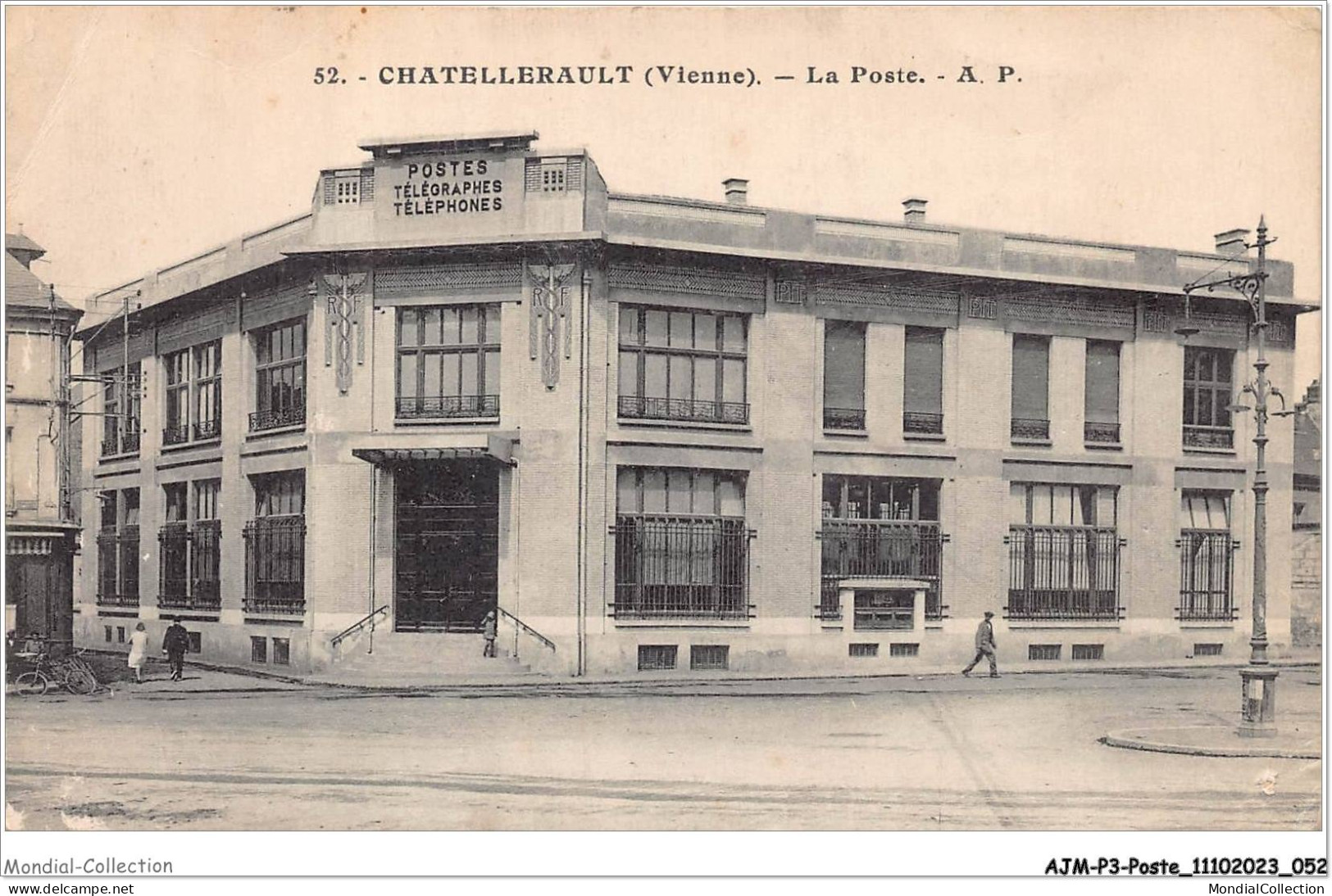 AJMP3-0196 - POSTE - CHATELLERAULT - LA POSTE - Poste & Facteurs