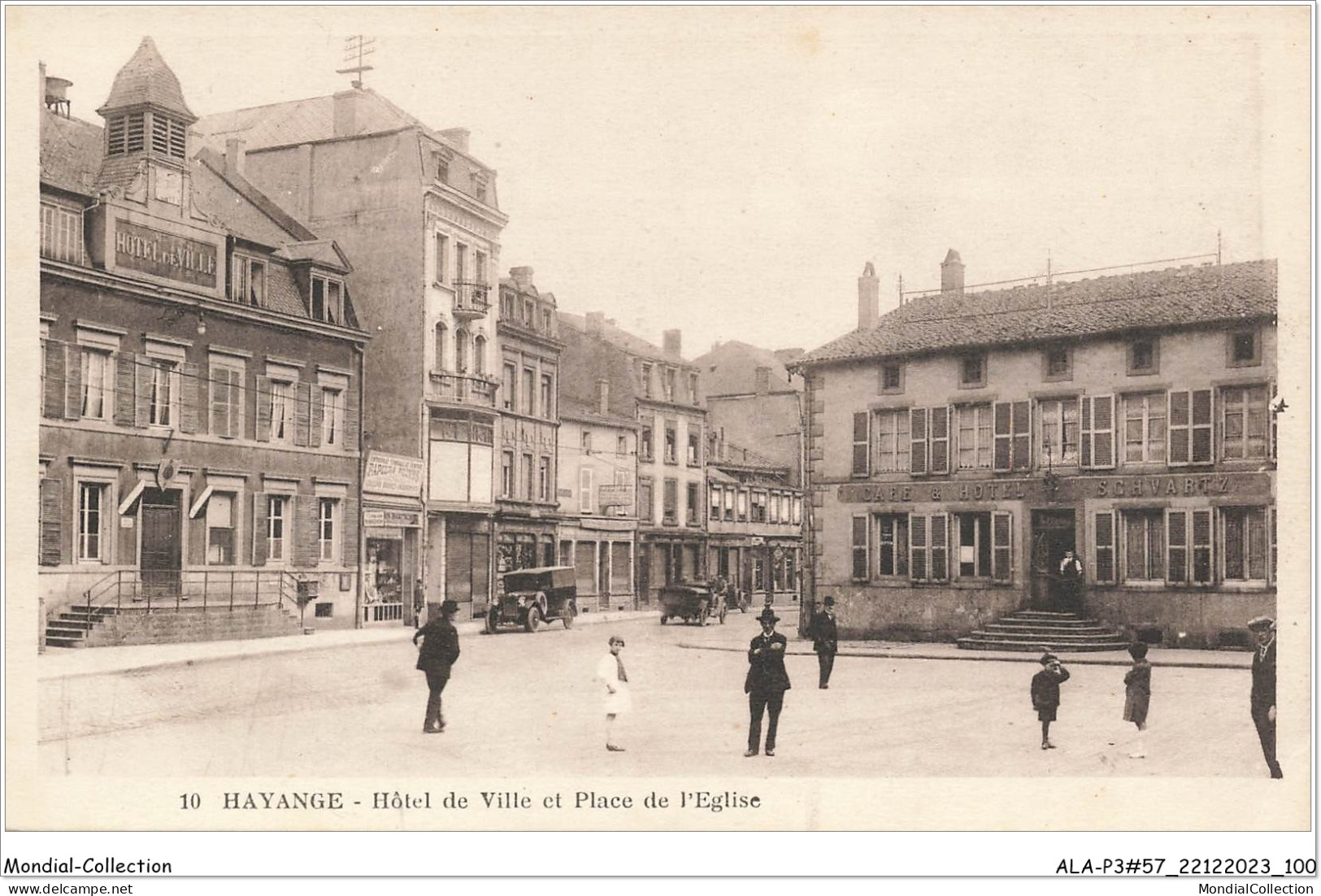 ALAP3-57-0254 - HAYANGE - Hôtel De Ville Et Place De L'église - Hayange