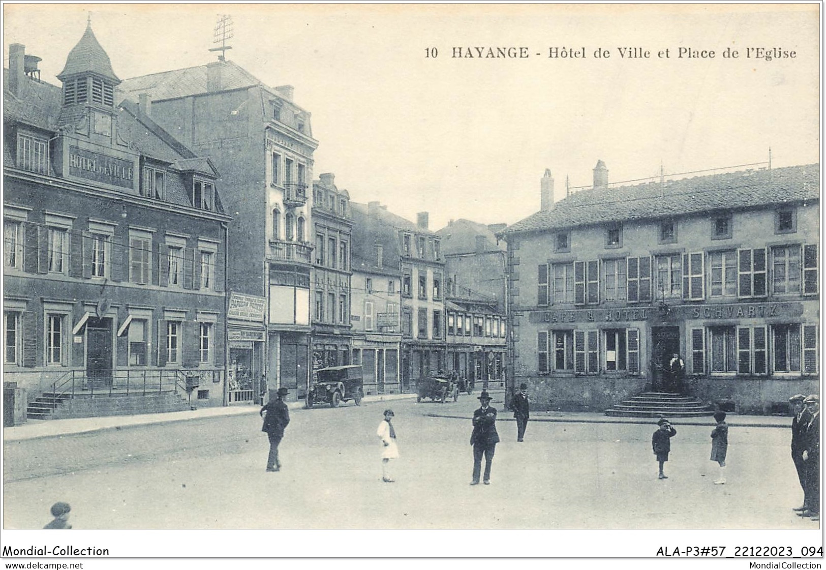 ALAP3-57-0251 - HAYANGE - Hôtel De Ville Et Place De L'église - Hayange