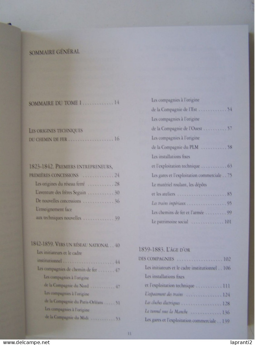 "LE PATRIMOINE DE LA S.N.C.F ET DES CHEMINS DE FER FRANCAIS". 2 TOMES. - Railway & Tramway