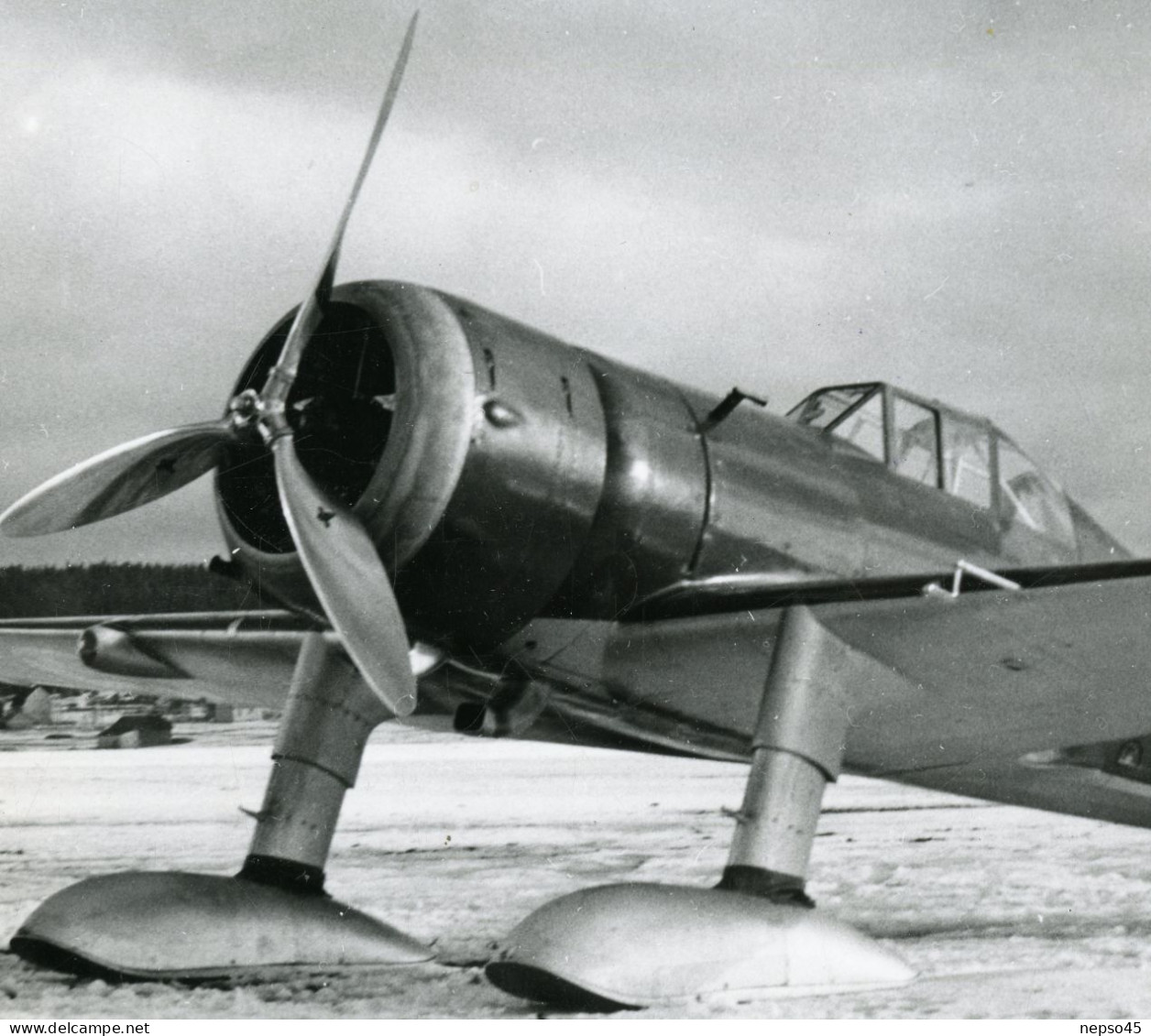 Aéronautique.Aviation.Avion De Chasse Fokker DXXI Sur Skis.1939. - Luchtvaart