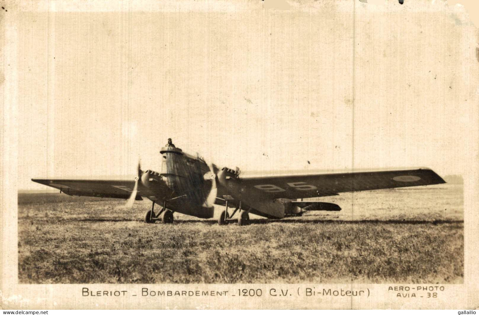 BLERIOT BOMBARDEMENT - 1919-1938: Entre Guerres