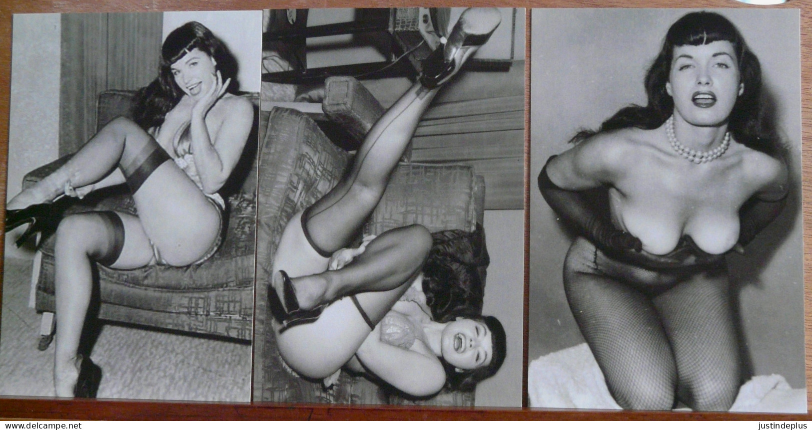 BETTIE PAGE LOT DE 3 CARTES LA REINE DES PIN UP SEINS NUS OU EN PETITE TENUE - Pin-Ups