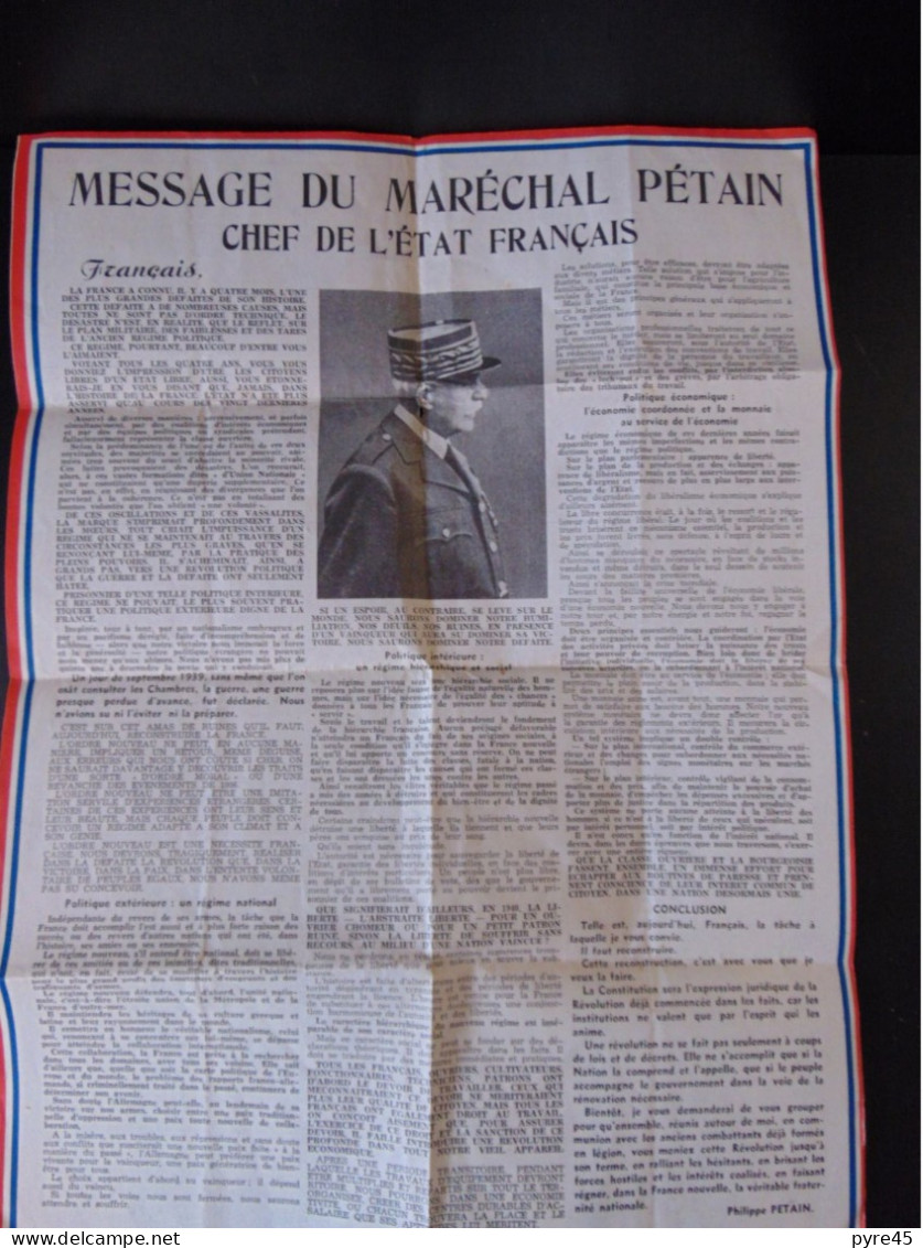 Affichette ( 38 X 28 Cm ) " Message Du Maréchal Pétain, Chef De L'état Français " 1940 ( Pliures, Trous ) - Affiches
