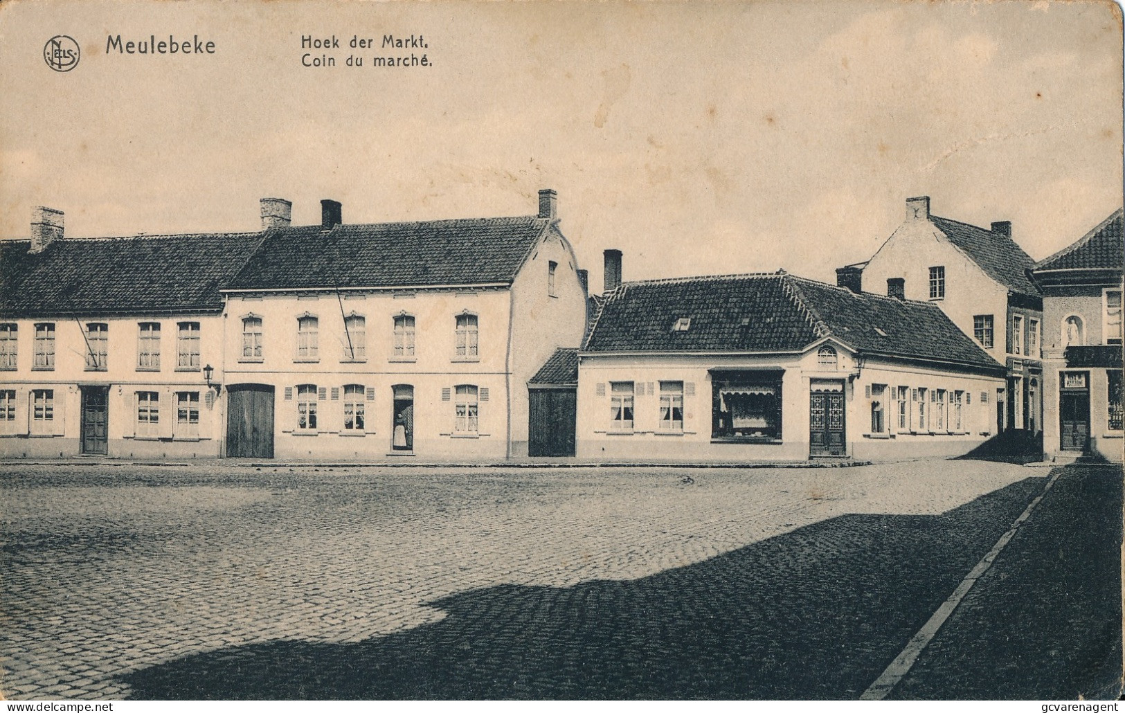 MEULEBEKE  HOEK DER MARKT                             2 AFBEELDINGEN - Meulebeke