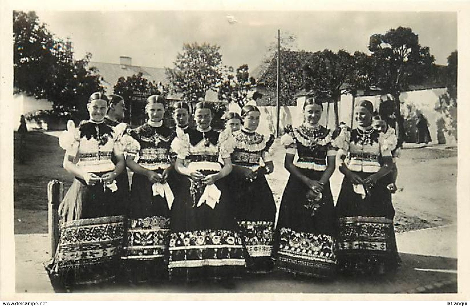 Pays Div-ref EE501- Hongrie -costumes Populaires De Mezokovead - - Ungarn