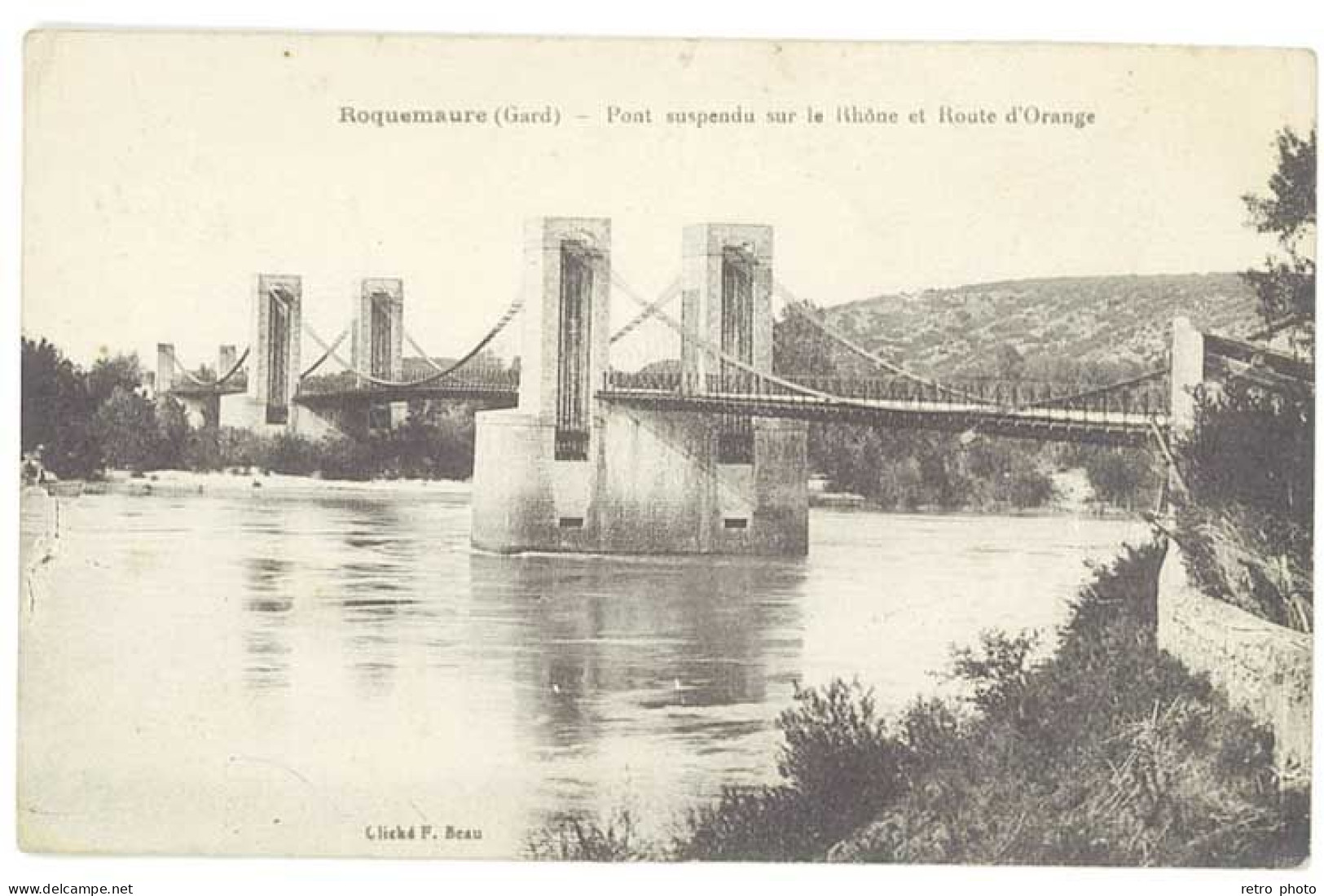 Cpa Gard - Roquemaure - Pont Suspendu Sur Le Rhône Et Route D'Orange - Roquemaure