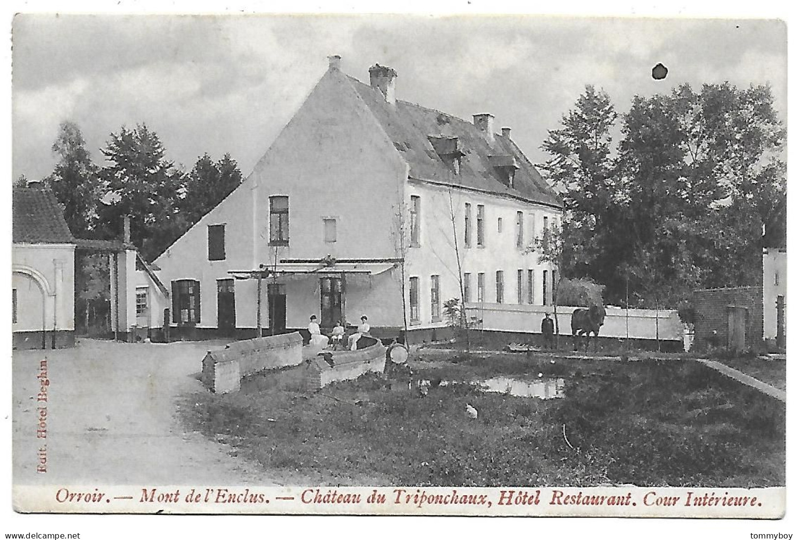 CPA Orroir, Château Du Triponchaux, Hôtel Restaurant, Cour Intérieur - Mont-de-l'Enclus