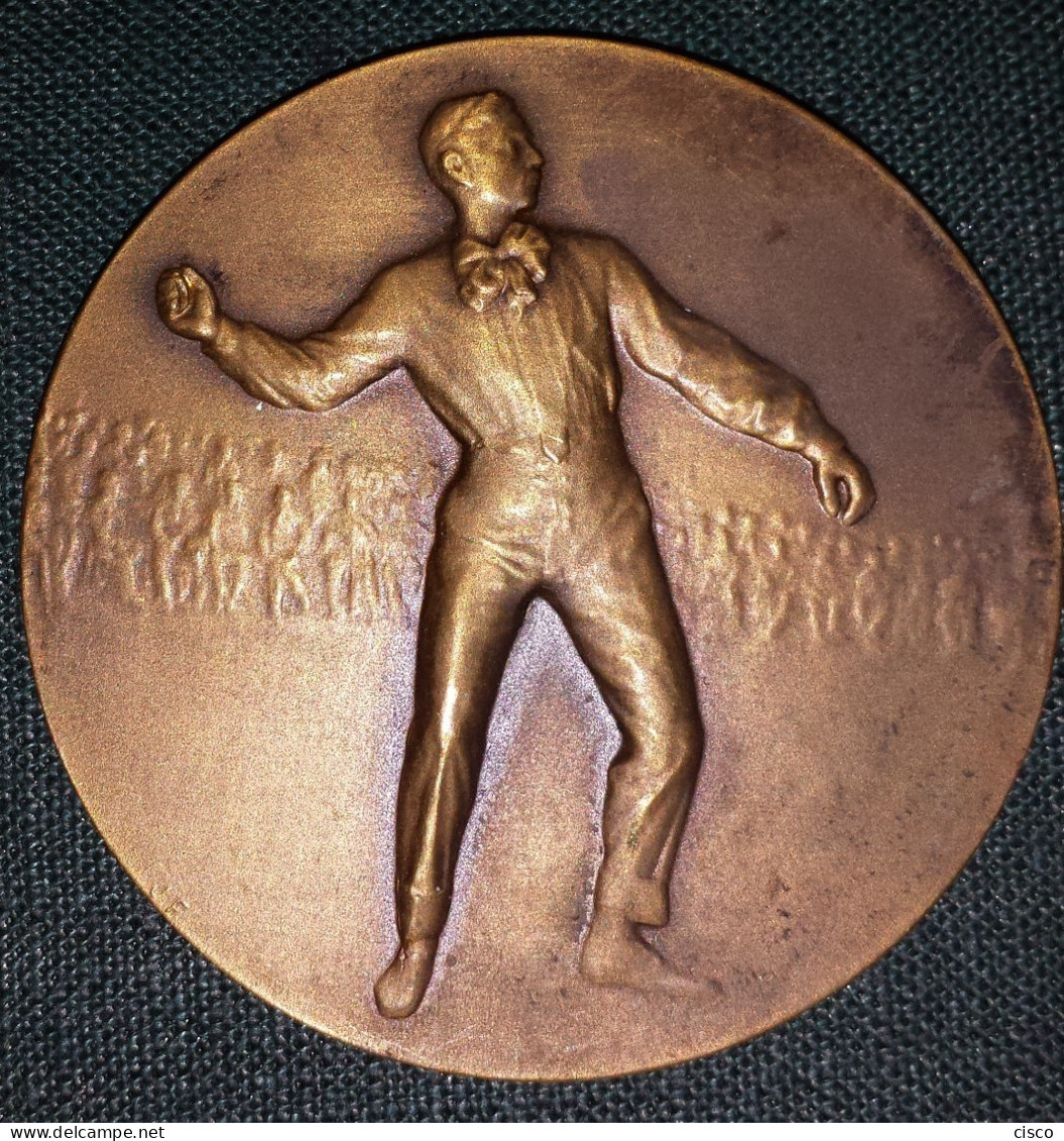 BELGIQUE Médaille Balle Pelote Commune De Paturages 6ème Grand Prix Achille Delattre 20-6-66 - Professionals / Firms