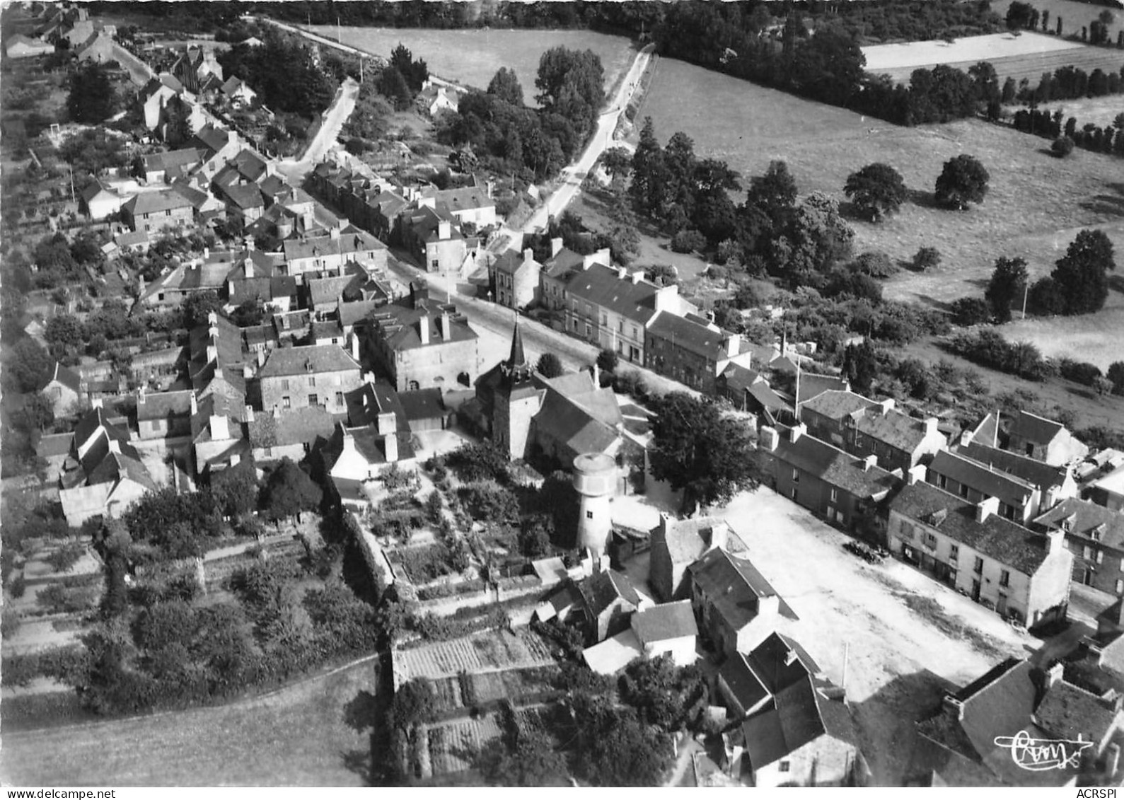 SAINT GERMAIN SUR ILLE Vue Aerienne Du Centre 15(SCAN RECTO VERSO)MA105 - Saint-Germain-sur-Ille