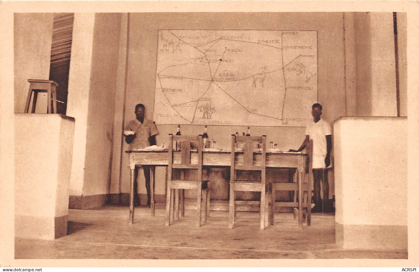  BENIN DJOUGOU Interieur Du Campement 32(scan Recto-verso) MA196 - Benin