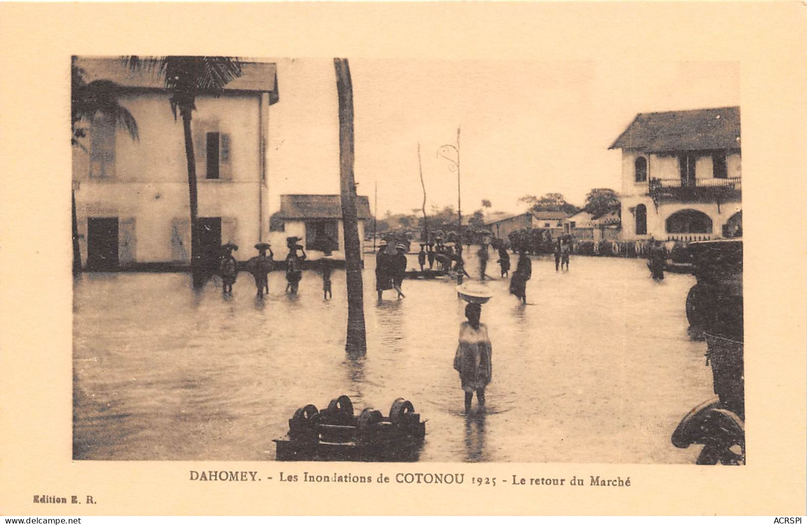  BENIN DAHOMEY Les Inondations De COTONOU Le Retour Du Marche 43(scan Recto-verso) MA196 - Benin