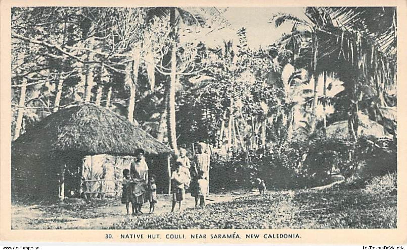 Nouvelle Calédonie -Native Hut Couli Near Saramé - Canaque - Animé -  Carte Postale Ancienne - Autres & Non Classés