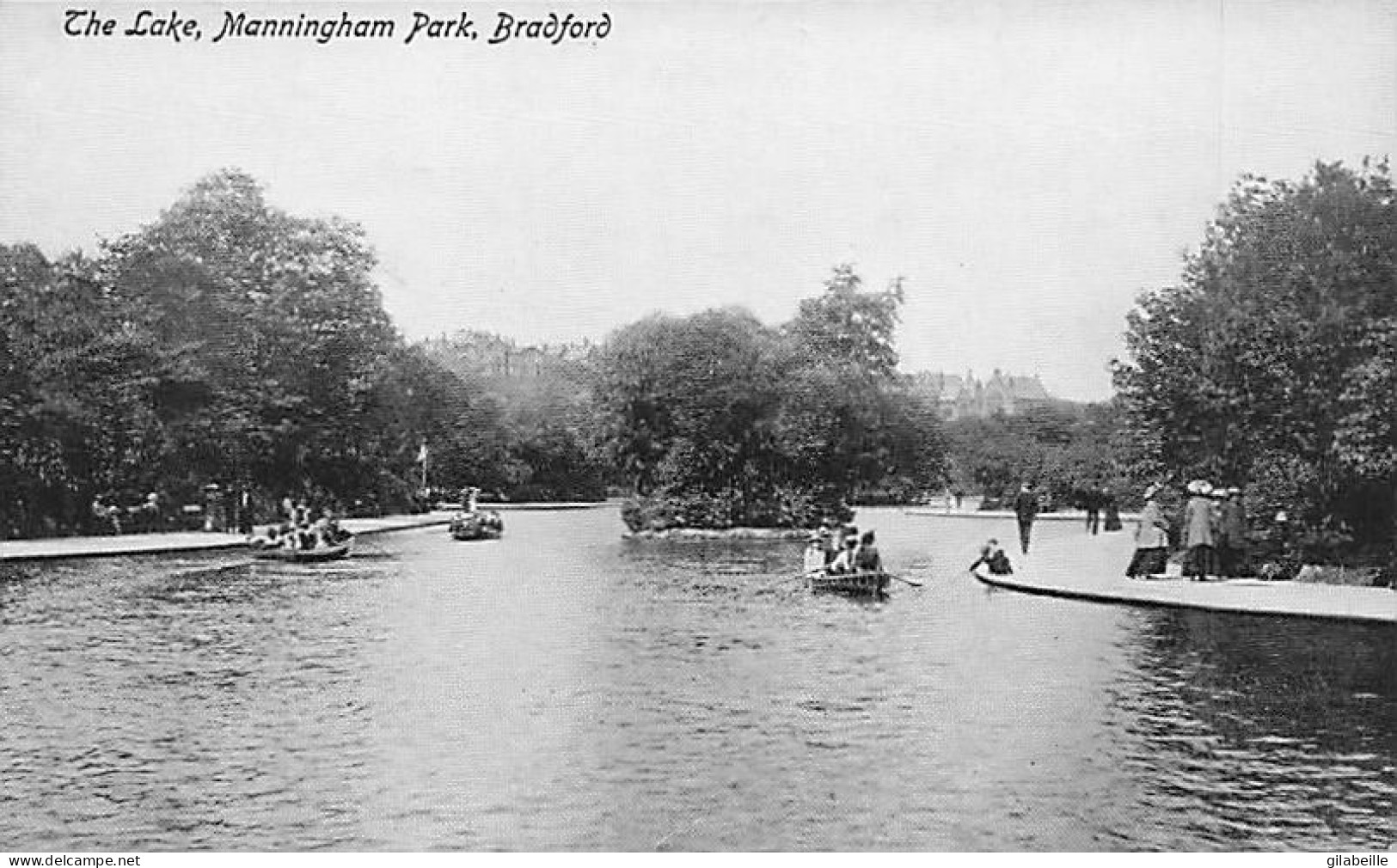 BRADFORD - The Lake Manningham Park - Bradford