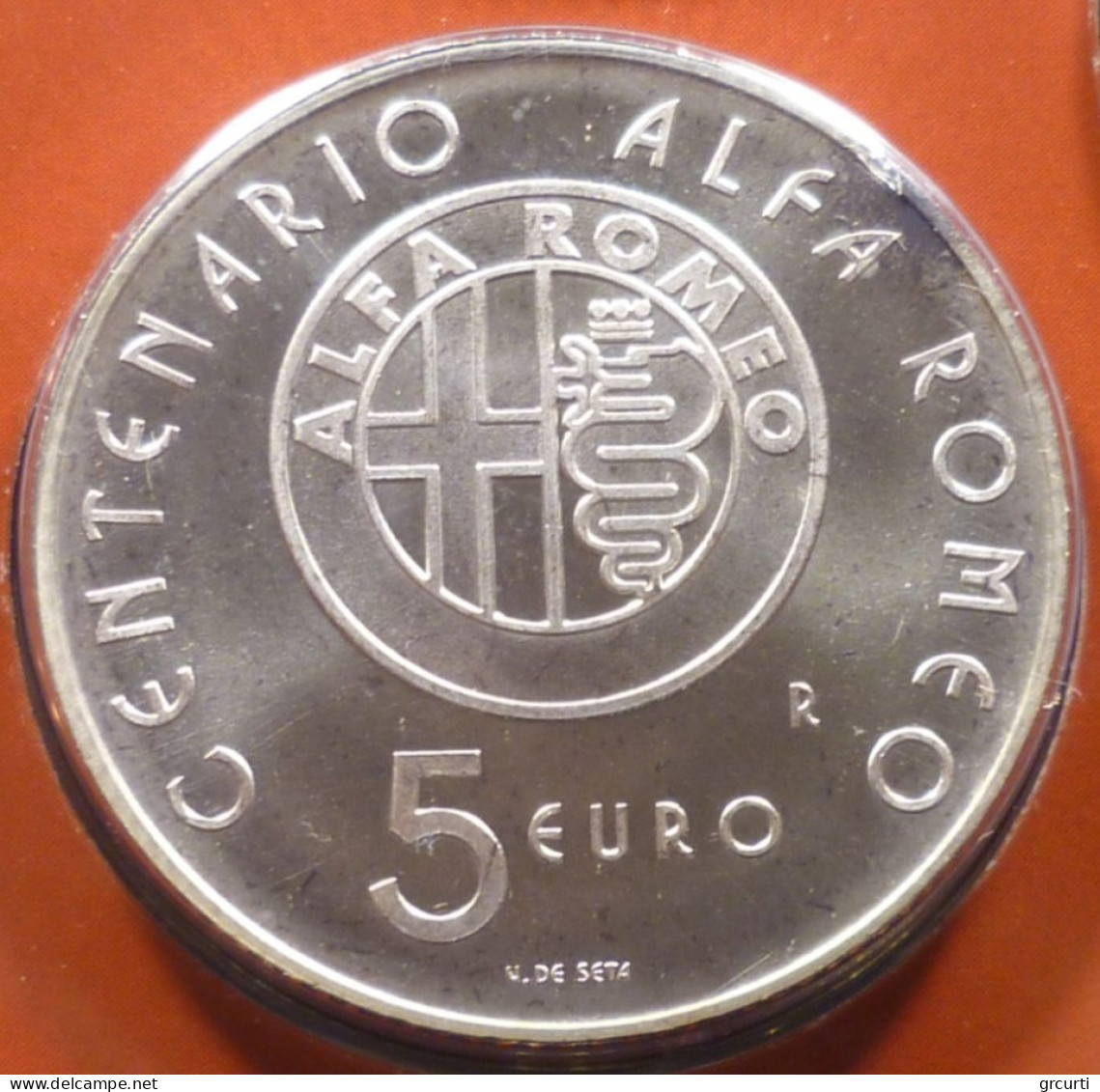 Italia - 2010 - Serie Divisionale - Con 2 € Cavour E  5 € Alfa Romeo - Italia