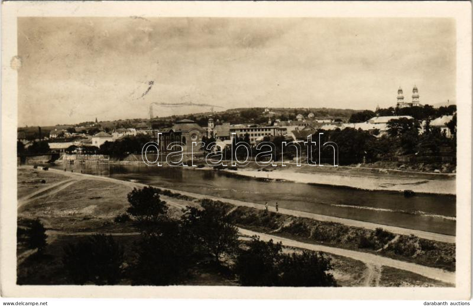 T2/T3 1938 Ungvár, Uzshorod, Uzhorod; Látkép, Izraelita Templom, Zsinagóga / General View With Synagogue + "1938 Ungvár  - Non Classés