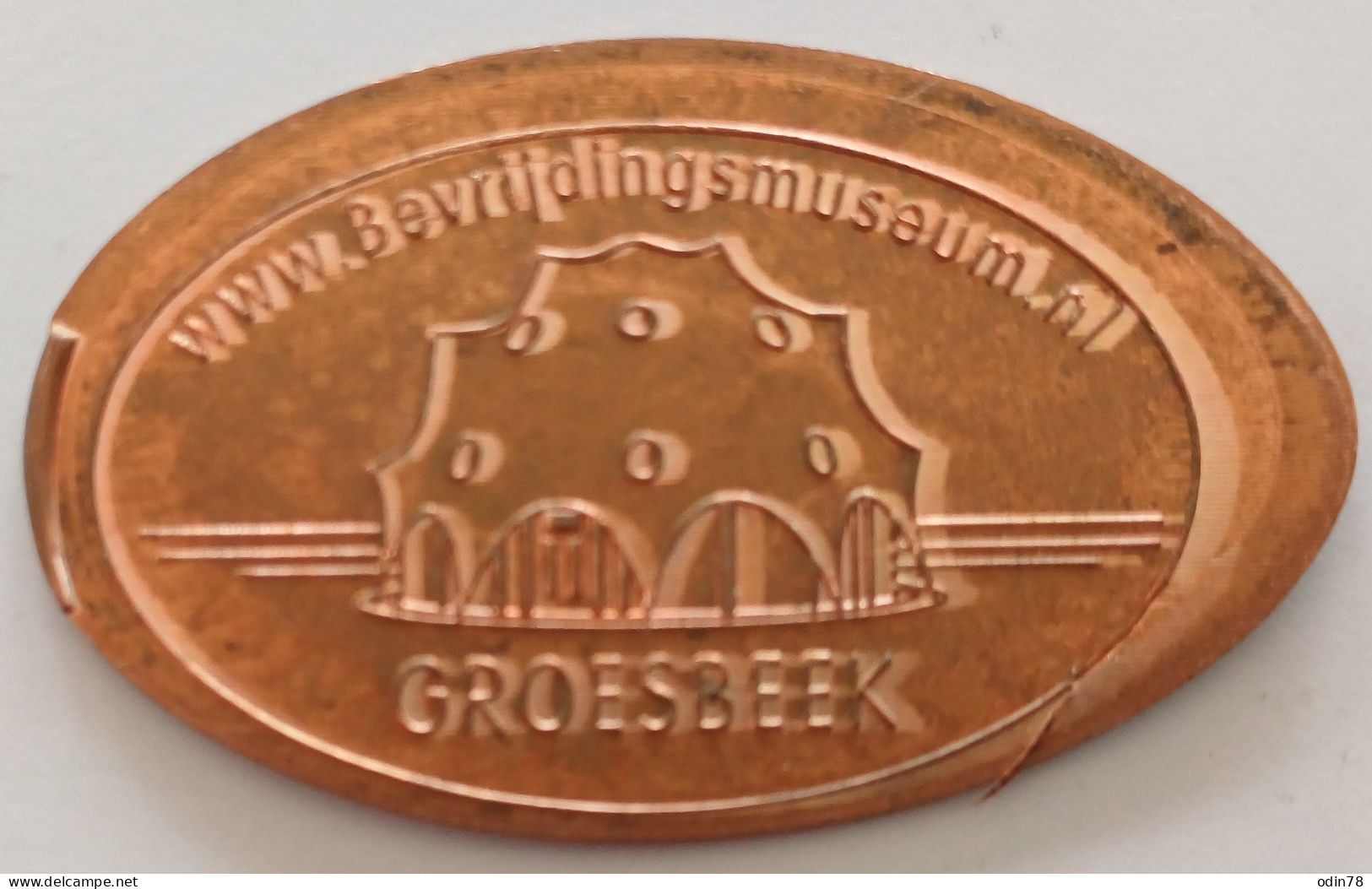 Pièce écrasée -  GROESBEEK - Souvenir-Medaille (elongated Coins)